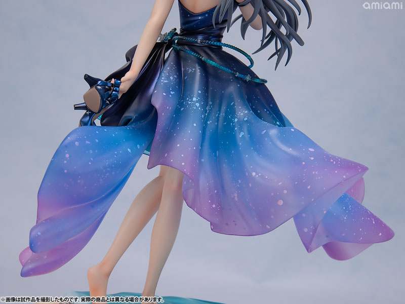 『青春ブタ野郎シリーズ』 桜島麻衣 -Starry Dress Ver.- 1/7 完成品フィギュア