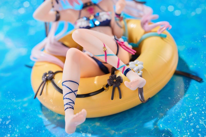 眞白かのん 水着Ver. 1/7 完成品フィギュア