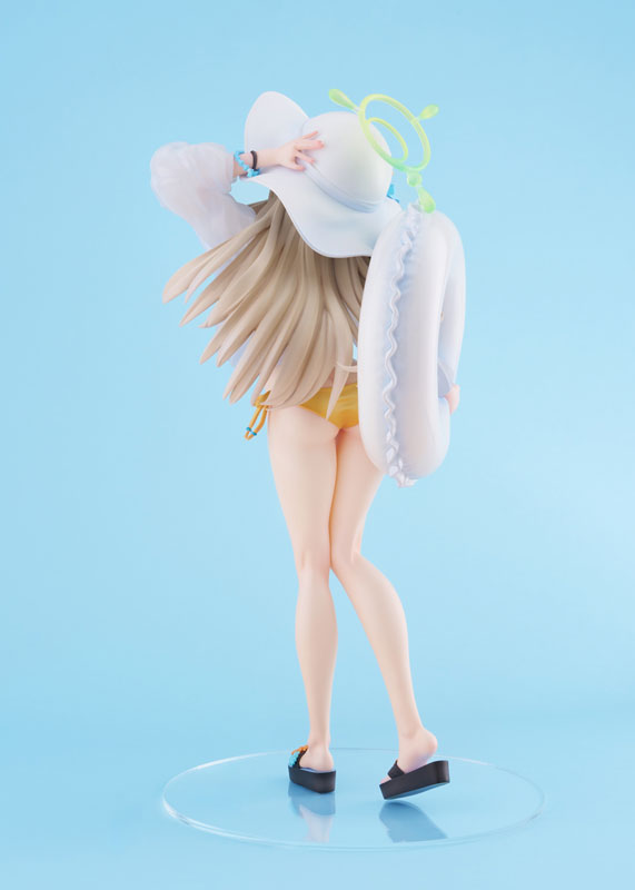 FIGURE-183927_03.jpg