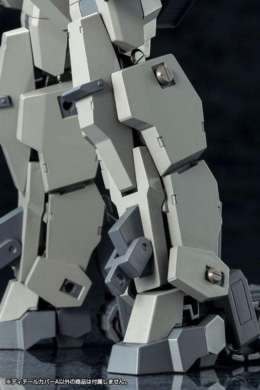 TOY-RBT-8432_08.jpg
