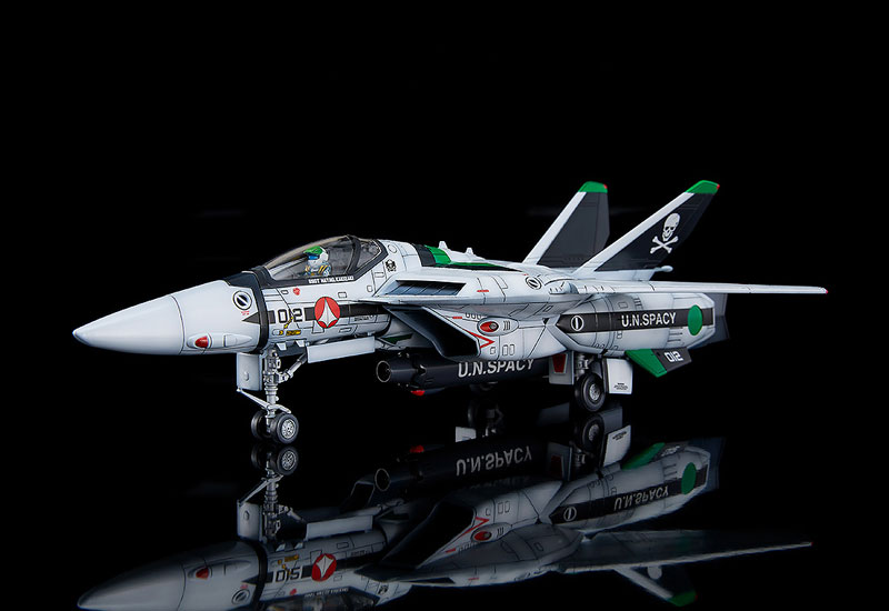 PLAMAX PX14 超時空要塞マクロス 1/72 VF-1 ファイターバルキリー デカルチャーパッケージ プラモデル TOY-RBT-8457_01.jpg