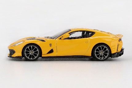 1/64 フェラーリ 812 コンペティション Giallo Modena(イエロー