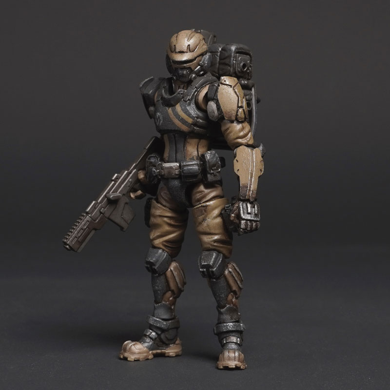 アシッドレイン 1/18スケール FAV-A130 シンダー・インベーダー