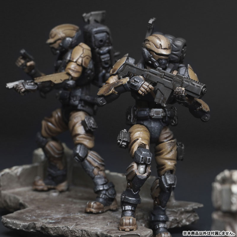 アシッドレイン 1/18スケール FAV-A130 シンダー・インベーダー