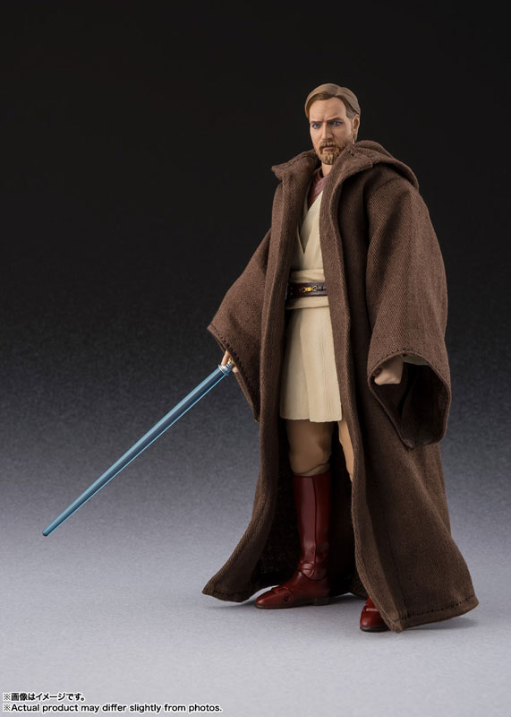 FIGURE-184542_03.jpg