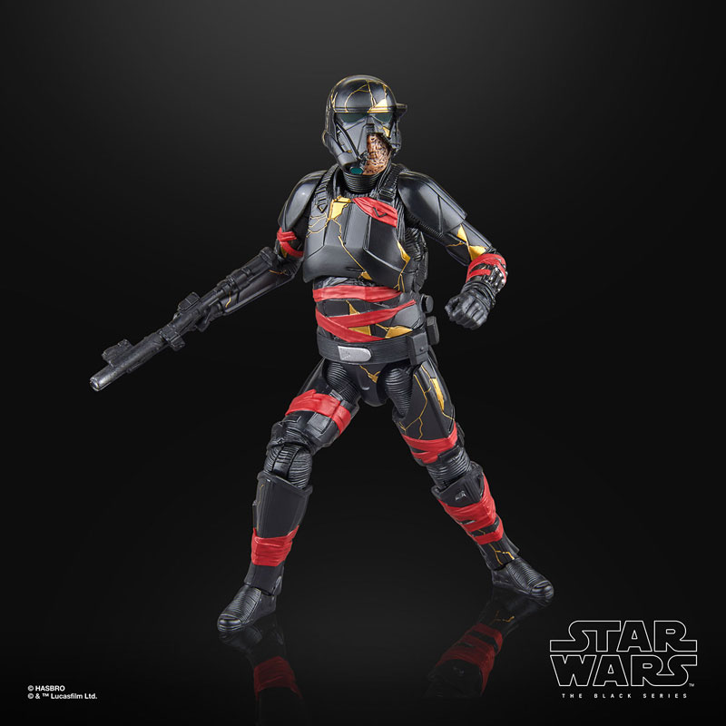 FIGURE-184667_04.jpg