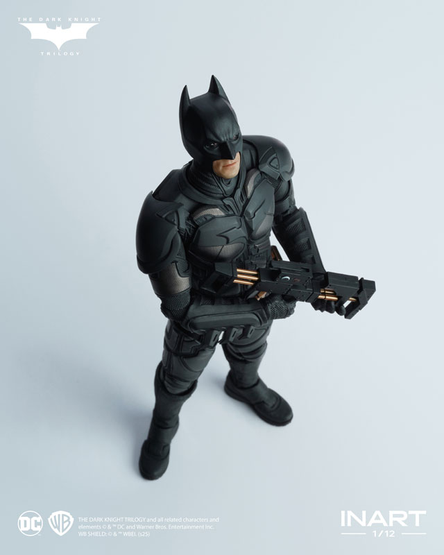 バットマン 「ダークナイト ライジング」 1/12 完成品アクション