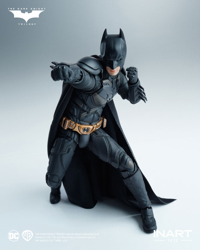 ダークナイト ライジング1/4スケールフィギュア バットマン [並行輸入品] Amazon.co.jp: [クオーター・スケール]ダークナイト ライジング1