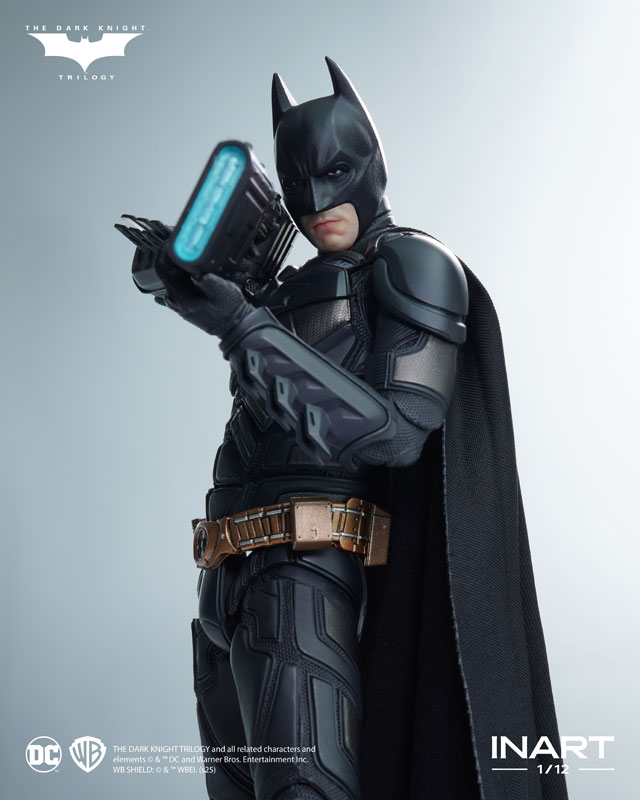バットマン 「ダークナイト ライジング」 1/12 完成品アクション