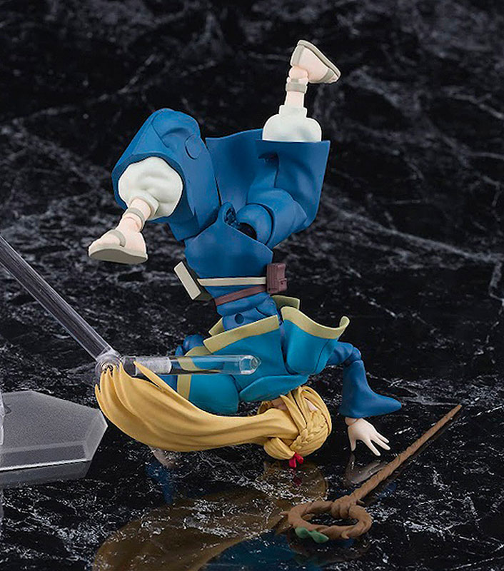 FIGURE-185170_08.jpg