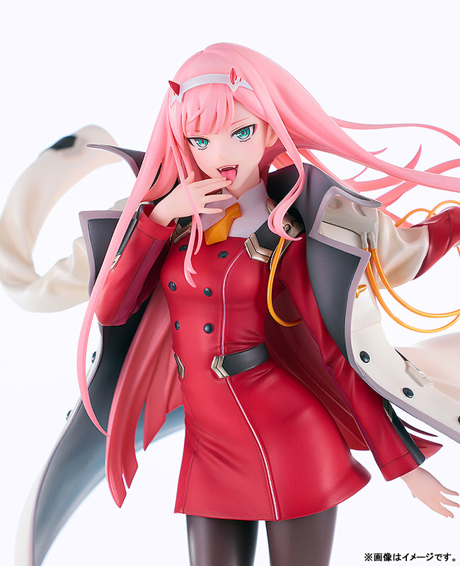 ダーリン・イン・ザ・フランキス ゼロツー 1/7 完成品フィギュア