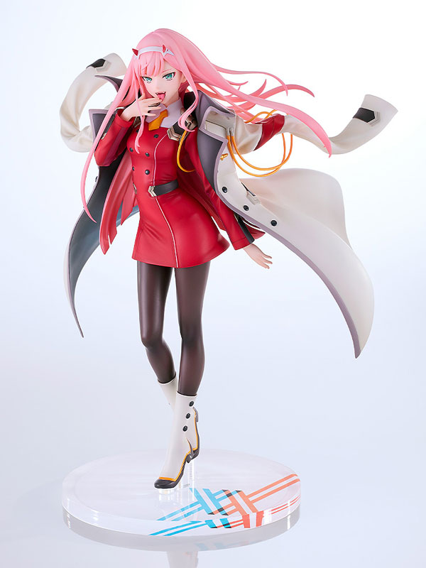 FIGURE-185275_05.jpg