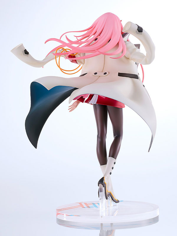 ダーリン・イン・ザ・フランキス ゼロツー 1/7 完成品フィギュア