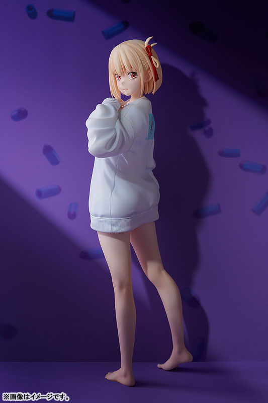 リコリス・リコイル 錦木千束 オーバーサイズトレーナーVer. 1/7 完成品フィギュア