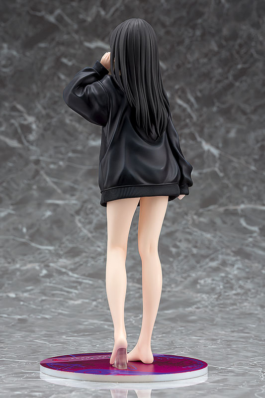 リコリス・リコイル 井ノ上たきな オーバーサイズトレーナーVer. 1/7 完成品フィギュア