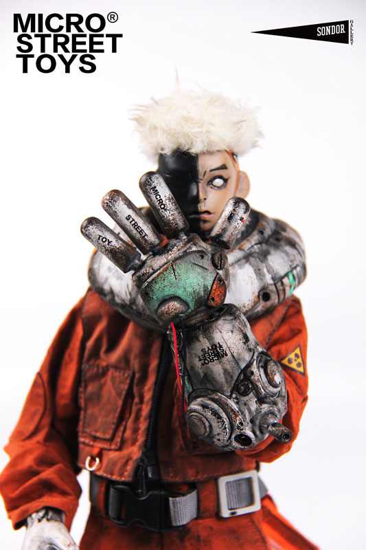 MICRO(R) STREET TOYS × SONDOR Era of Rust-Roger(イアラァオブラストロジャー) 1/6 可動フィギュア