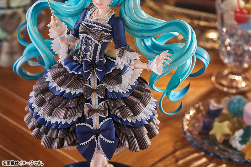 キャラクター・ボーカル・シリーズ01 初音ミク 流星ア・ラ・モードVer. 1/7 完成品フィギュア