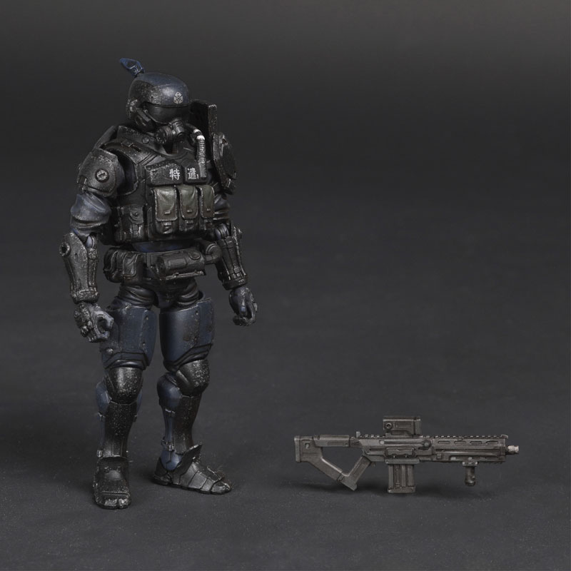 アシッドレイン 1/18スケール FAV-A133 赤錆パージャー