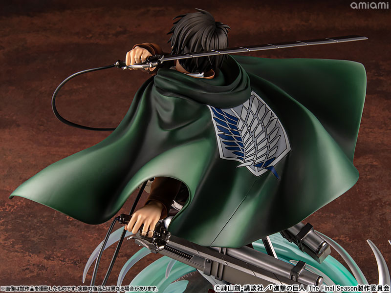 【特典】進撃の巨人 人類最強の兵士 リヴァイ 1/6 完成品フィギュア (きゃにめ限定) FIGURE-187400_15.jpg