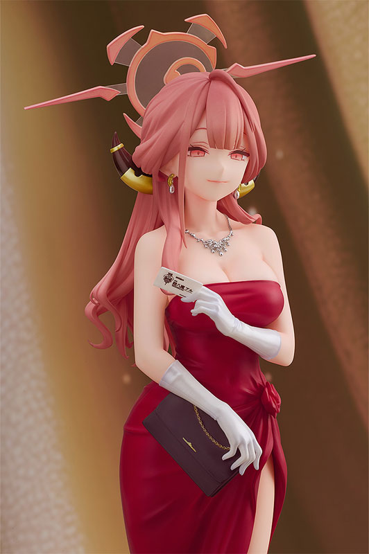 ブルーアーカイブ -Blue Archive- アル(ドレス) 1/7 完成品フィギュア