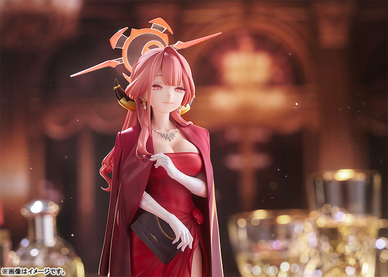 ブルーアーカイブ -Blue Archive- アル(ドレス) 1/7 完成品フィギュア