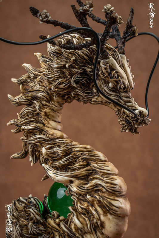 木の青龍 レジンスタチュー