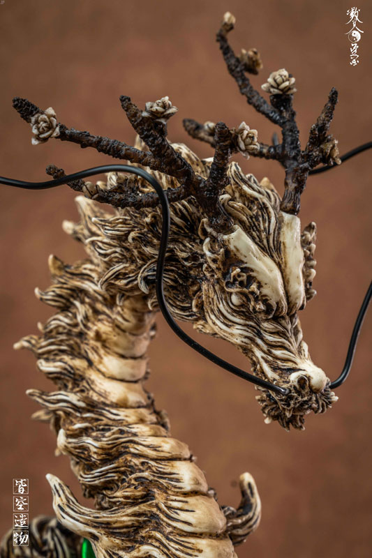 木の青龍 レジンスタチュー