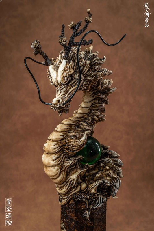 木の青龍 レジンスタチュー