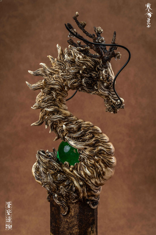 木の青龍 レジンスタチュー