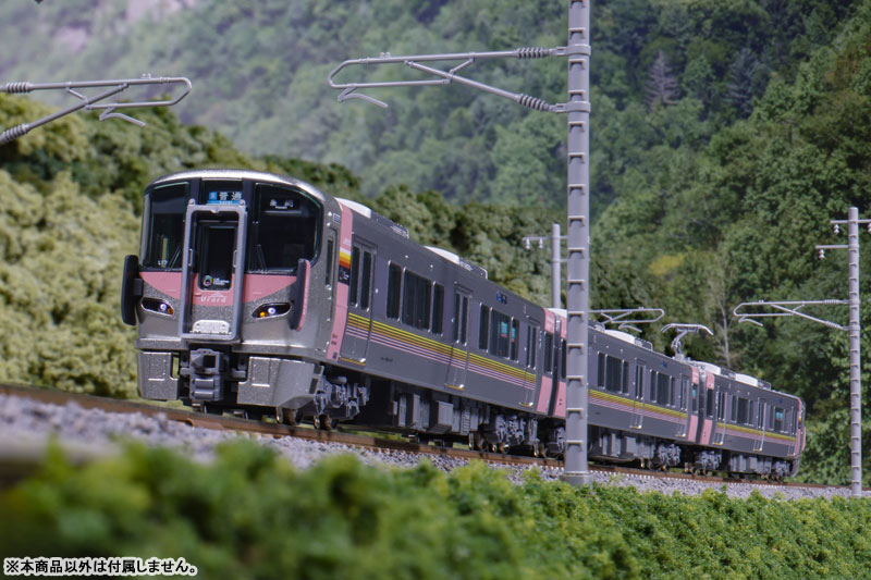 10-1907 227系500番台〈Urara〉 3両セット[KATO]【送料無料】《発売済