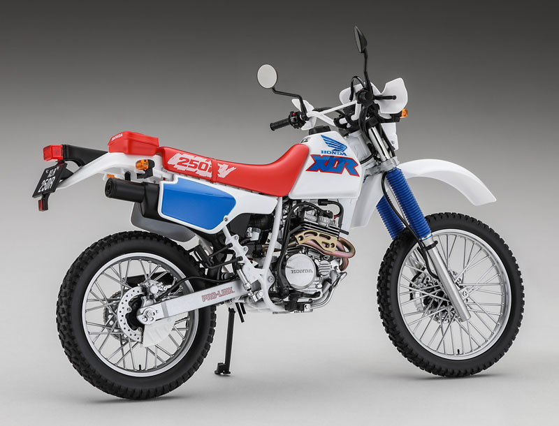 1/12 ホンダ XLR250R (MD22) (1991) プラモデル