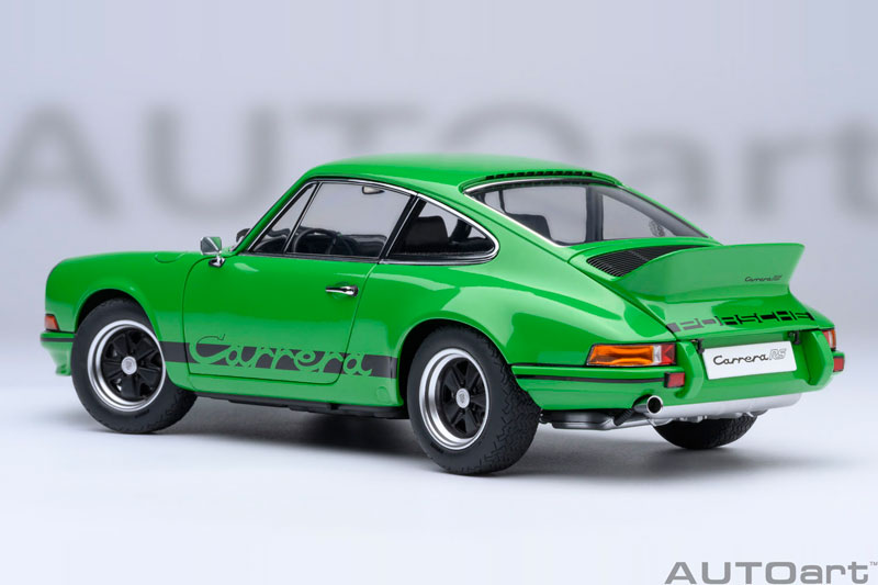 1/64 ポルシェ 911 カレラRS 2.7 バイパーグリーン カスタム 1/18 ポルシェ 911 カレラ 2.7 RS (バイパー グリーン/ブラック