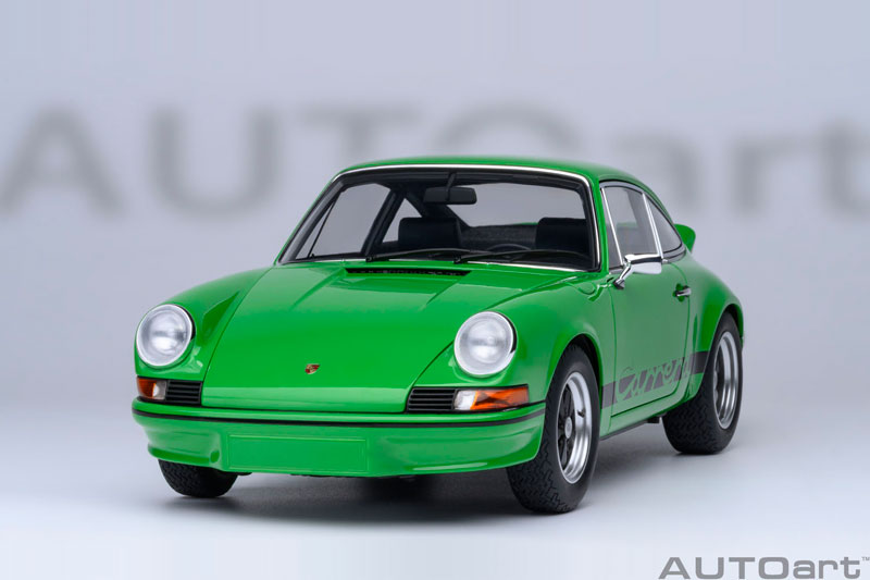 1/18 ポルシェ 911 カレラ 2.7 RS (バイパー グリーン/ブラック