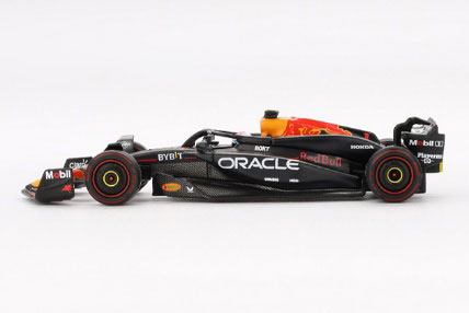 TOY-SCL3-82844_02.jpg