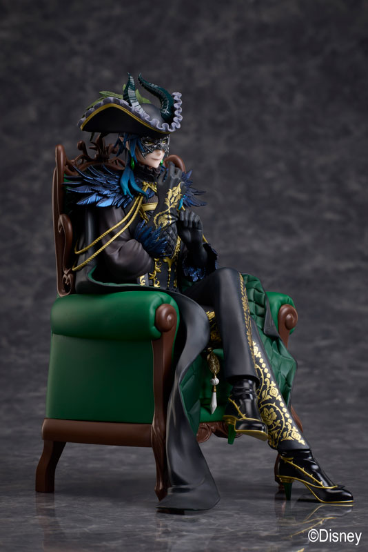 『ディズニー ツイステッドワンダーランド』 マレウス・ドラコニア ノンスケールフィギュア