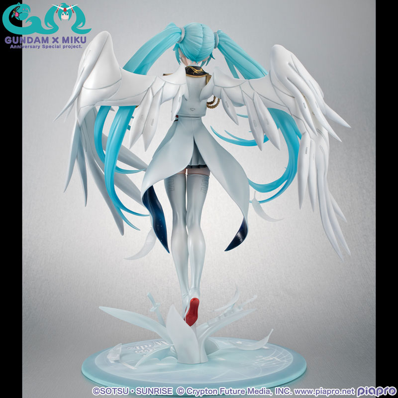 【限定販売】Lucrea(ルクリア) 機動戦士ガンダム45周年×初音ミク 初音ミク×ウイングガンダムゼロ EW 完成品フィギュア