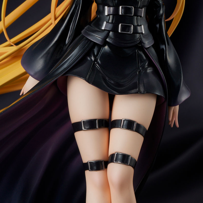 ToLOVEる-とらぶる-ダークネス 金色の闇 ブラックトランスver. 完成品フィギュア