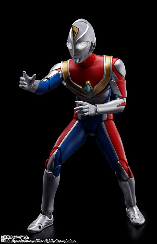 改造品S.H.Figuarts真骨彫製法　ニセウルトラマンダイナ S.H.Figuarts(真骨彫製法) ウルトラマンダイナ フラッシュタイプ