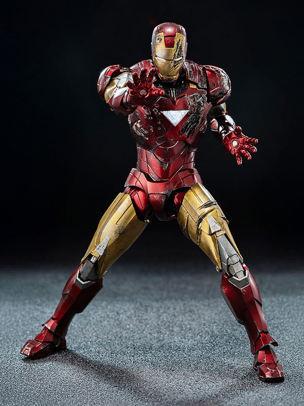 DLX 『インフィニティ・サーガ』 アイアンマン・マーク6(バトルダメージ) 1/12 可動フィギュア