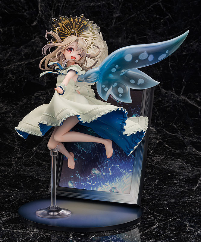 Fate/kaleid liner プリズマ☆イリヤ ドライ！！ イリヤスフィール 15th Anniversary ver. 1/7 完成品フィギュア