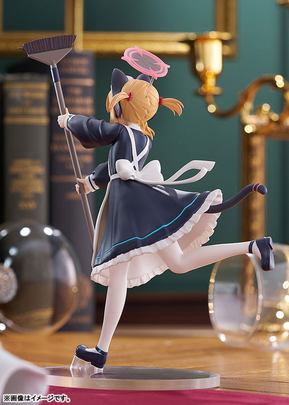 POP UP PARADE ブルーアーカイブ -Blue Archive- モモイ(メイド) 完成品フィギュア