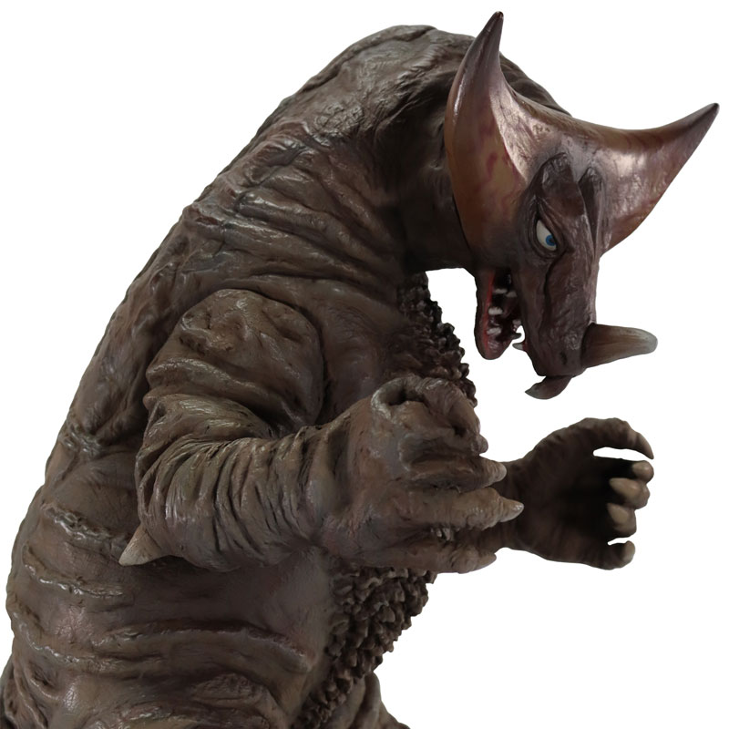 FIGURE-192566_07.jpg