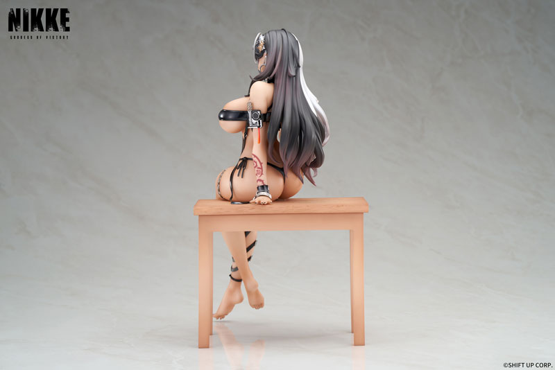 【特典】勝利の女神：NIKKE ロザンナ：シックオーシャン 1/7 完成品フィギュア