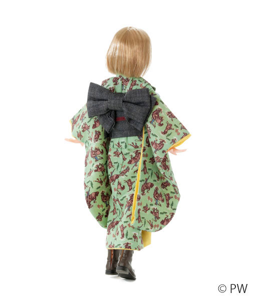 FIGURE-194095_04.jpg