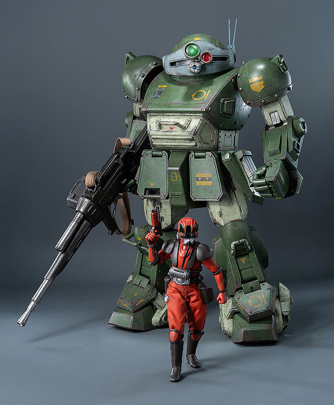 FIGURE-194346_08.jpg