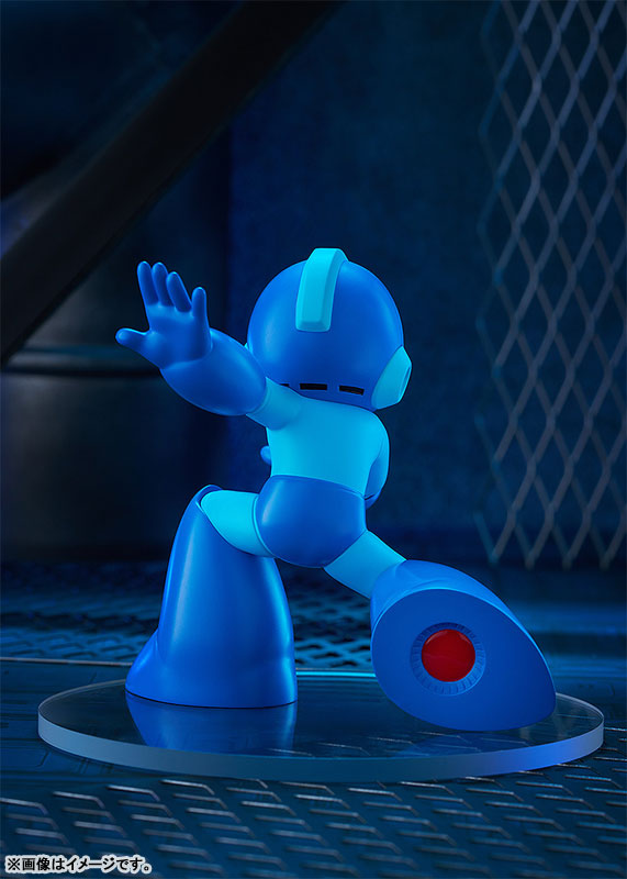FIGURE-195034_04.jpg
