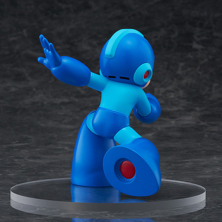FIGURE-195034_06.jpg