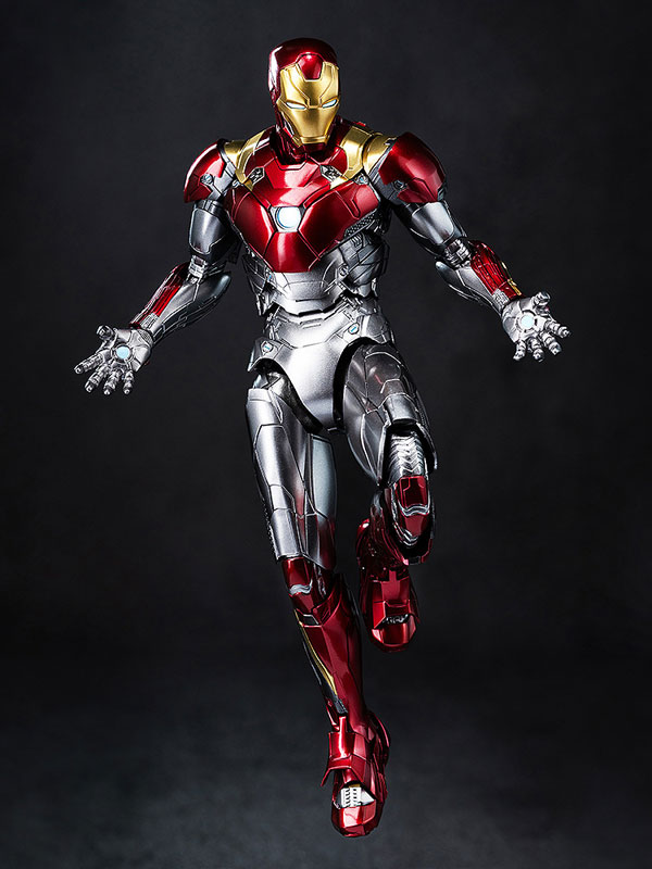 DLX スパイダーマン：ホームカミング アイアンマン・マーク47 1/12 可動フィギュア