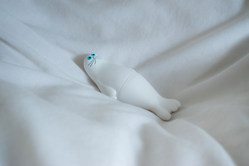 アザラシ / WHITE