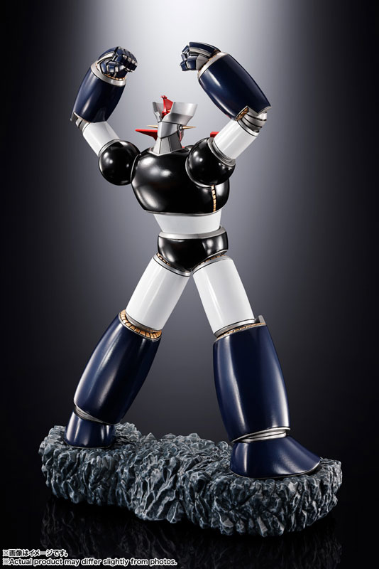 FIGURE-196630_08.jpg